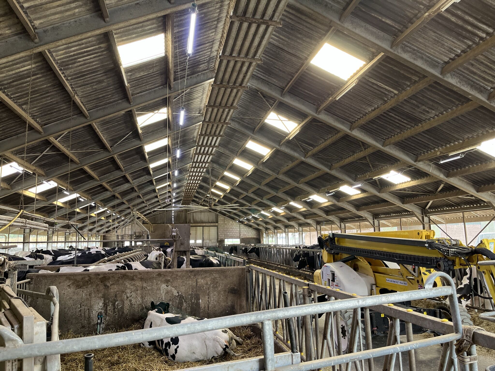 畜牧厂LED照明工程